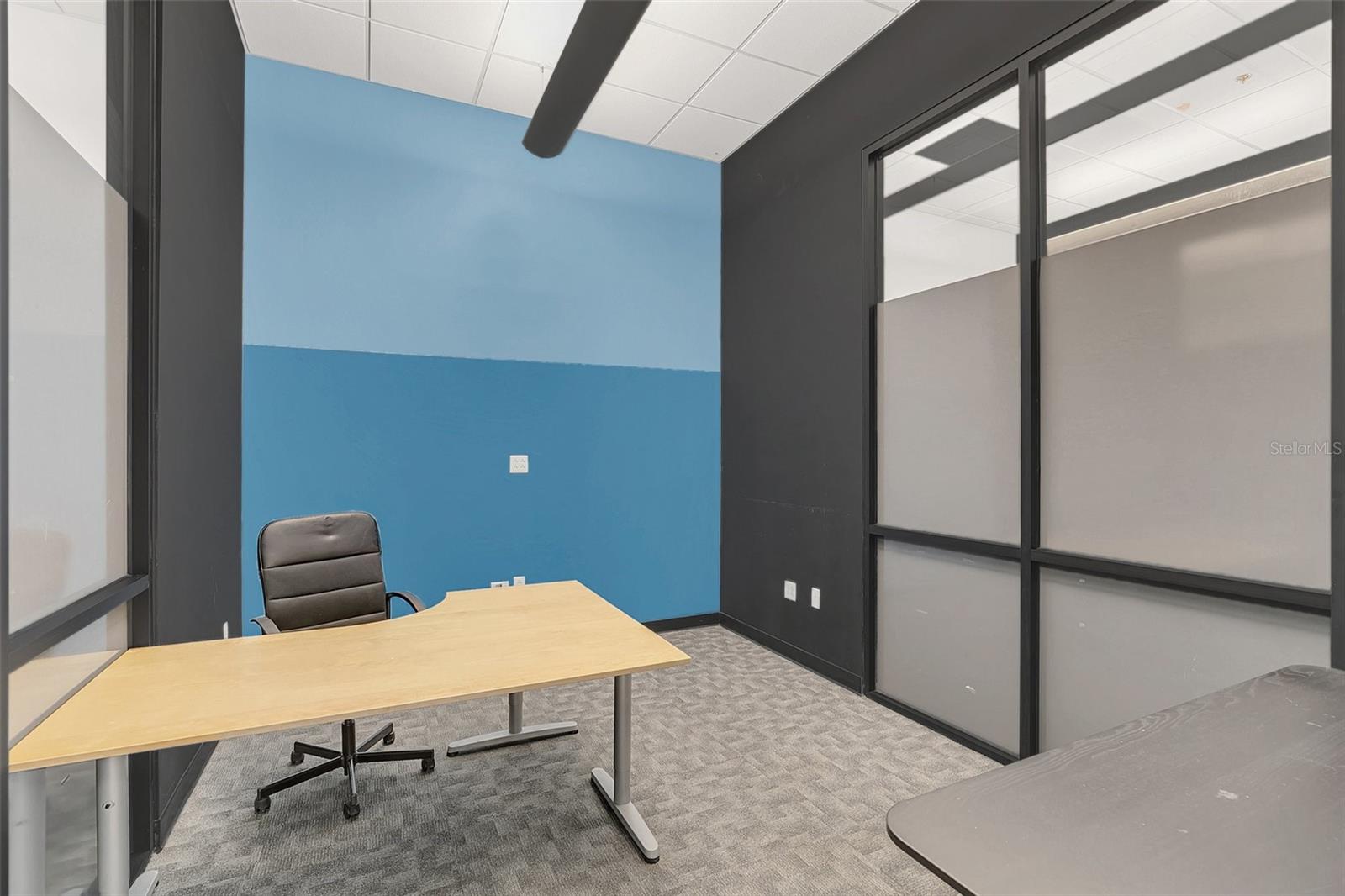 DREWTINA COMMERCE CENTER - Commercial Sale