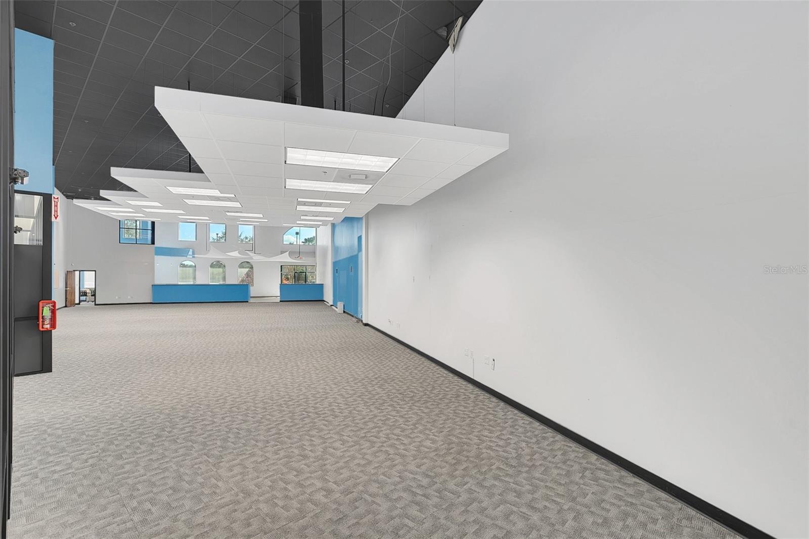 DREWTINA COMMERCE CENTER - Commercial Sale