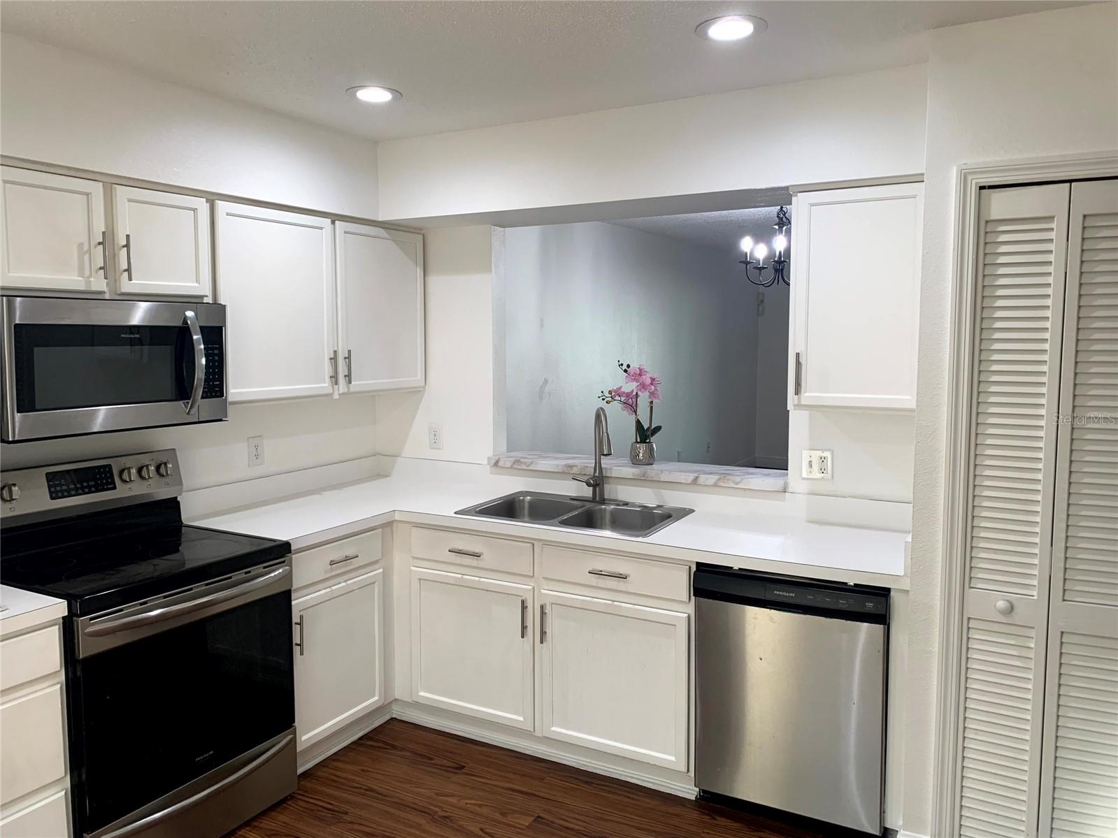 13403 FAIRWAY GLEN DRIVE 104