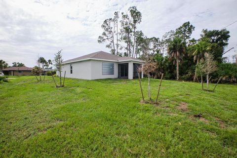 A home in PORT CHARLOTTE