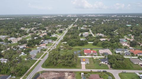 A home in PORT CHARLOTTE