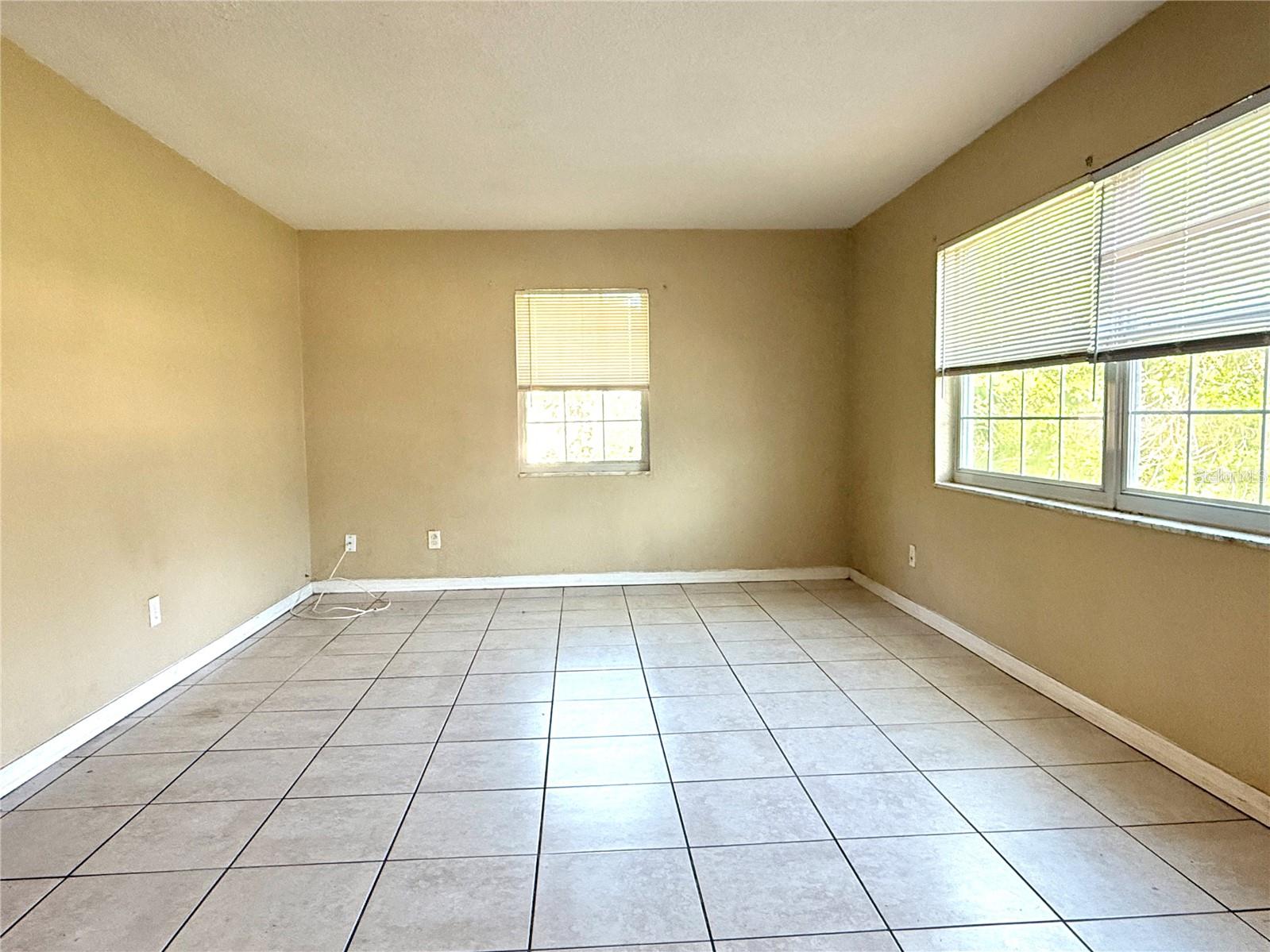 MORA SUB - Residential Lease