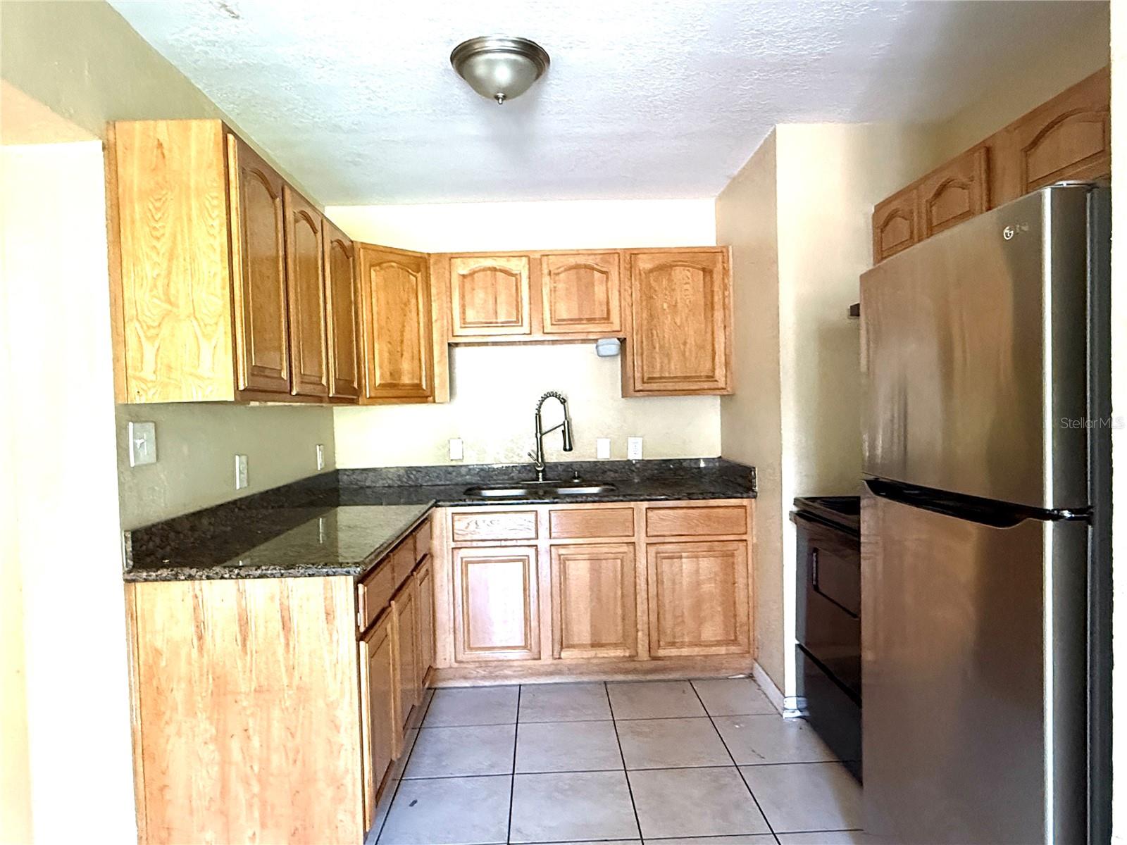 MORA SUB - Residential Lease