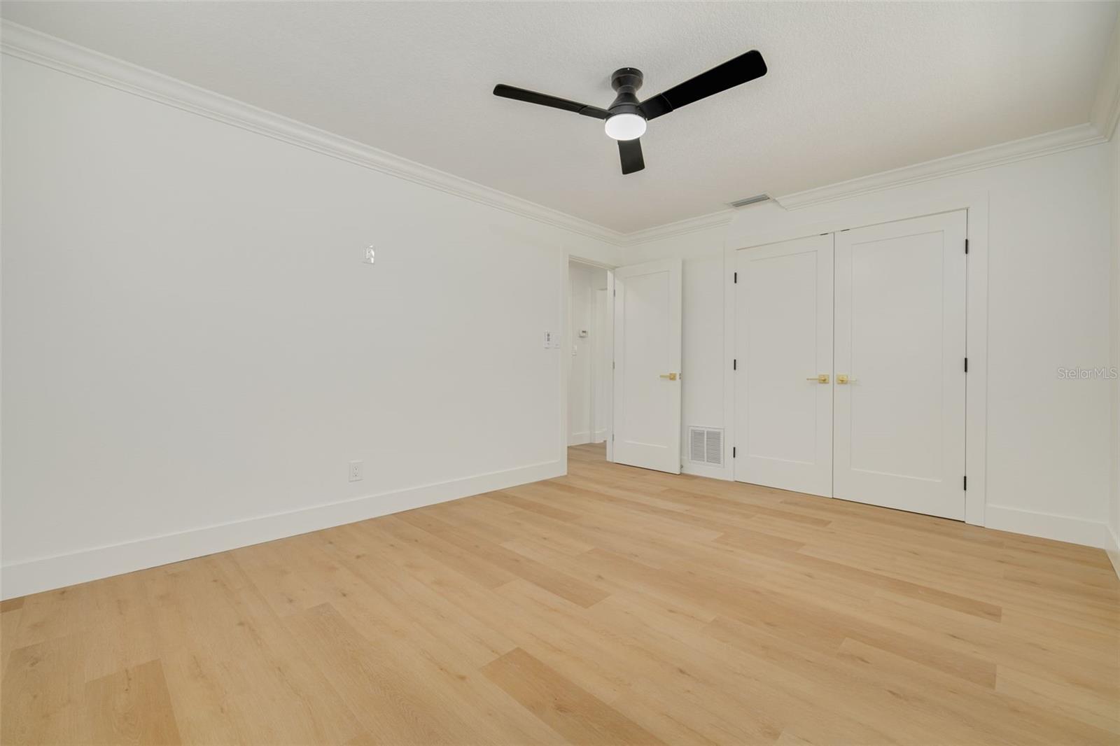 WILLIAMSDALE SQUARE 1ST ADD - Residential