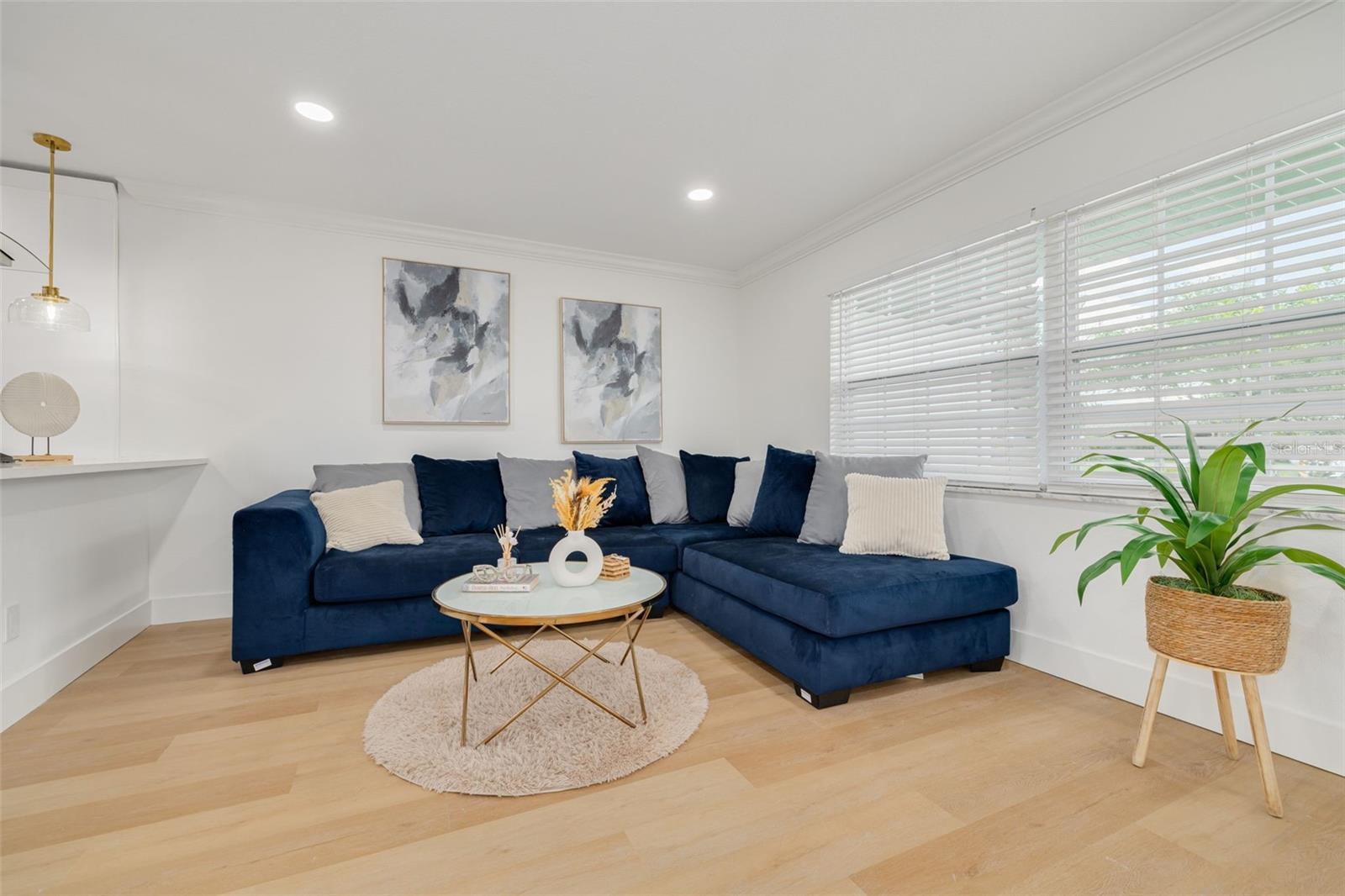 WILLIAMSDALE SQUARE 1ST ADD - Residential