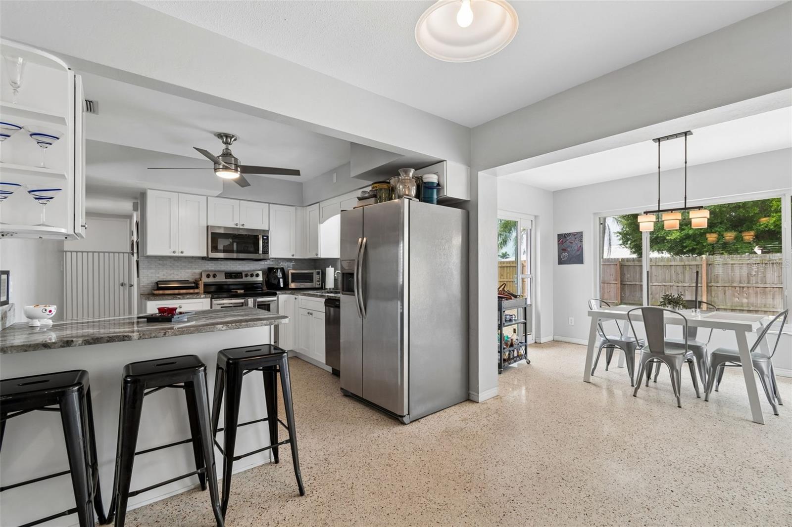BAY RIDGE ESTATES 1ST ADD - Residential