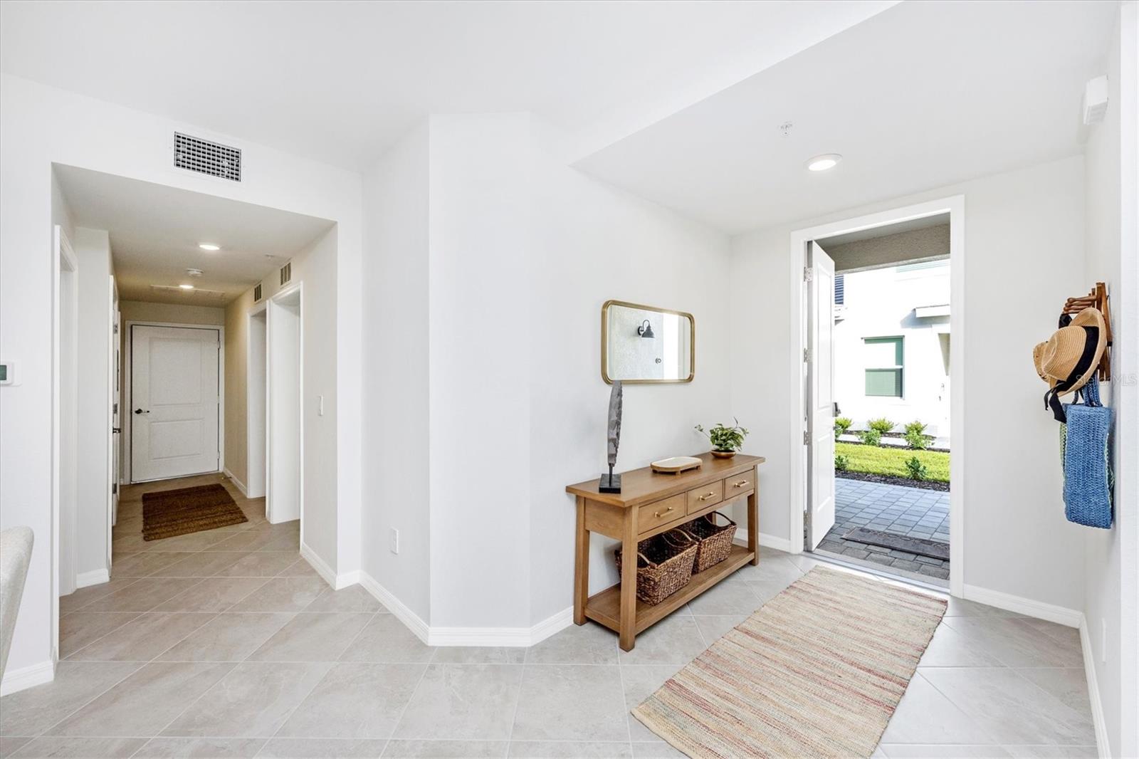 WELLEN PARK GOLF & COUNTRY CLUB - Residential Lease