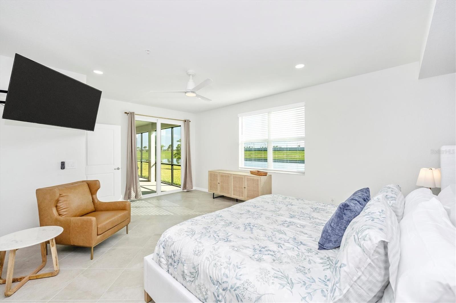 WELLEN PARK GOLF & COUNTRY CLUB - Residential Lease