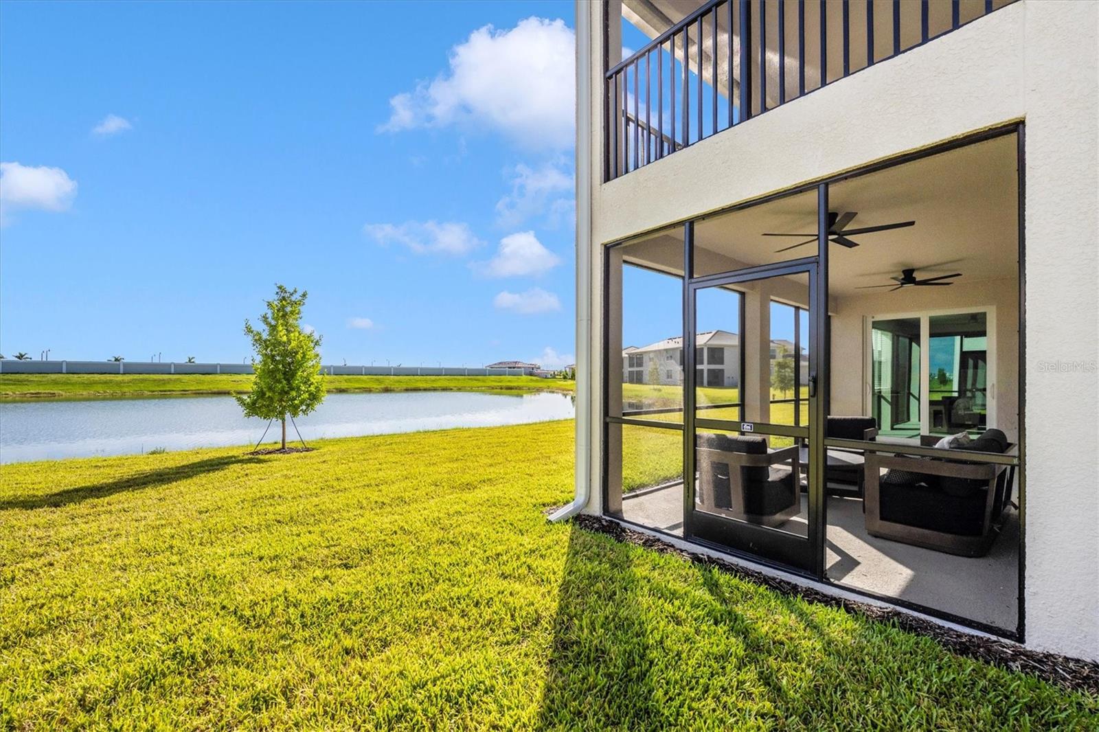 WELLEN PARK GOLF & COUNTRY CLUB - Residential Lease