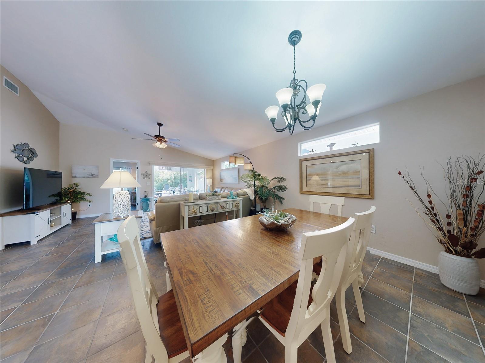 TYMBER TRACE PH 01 - Residential