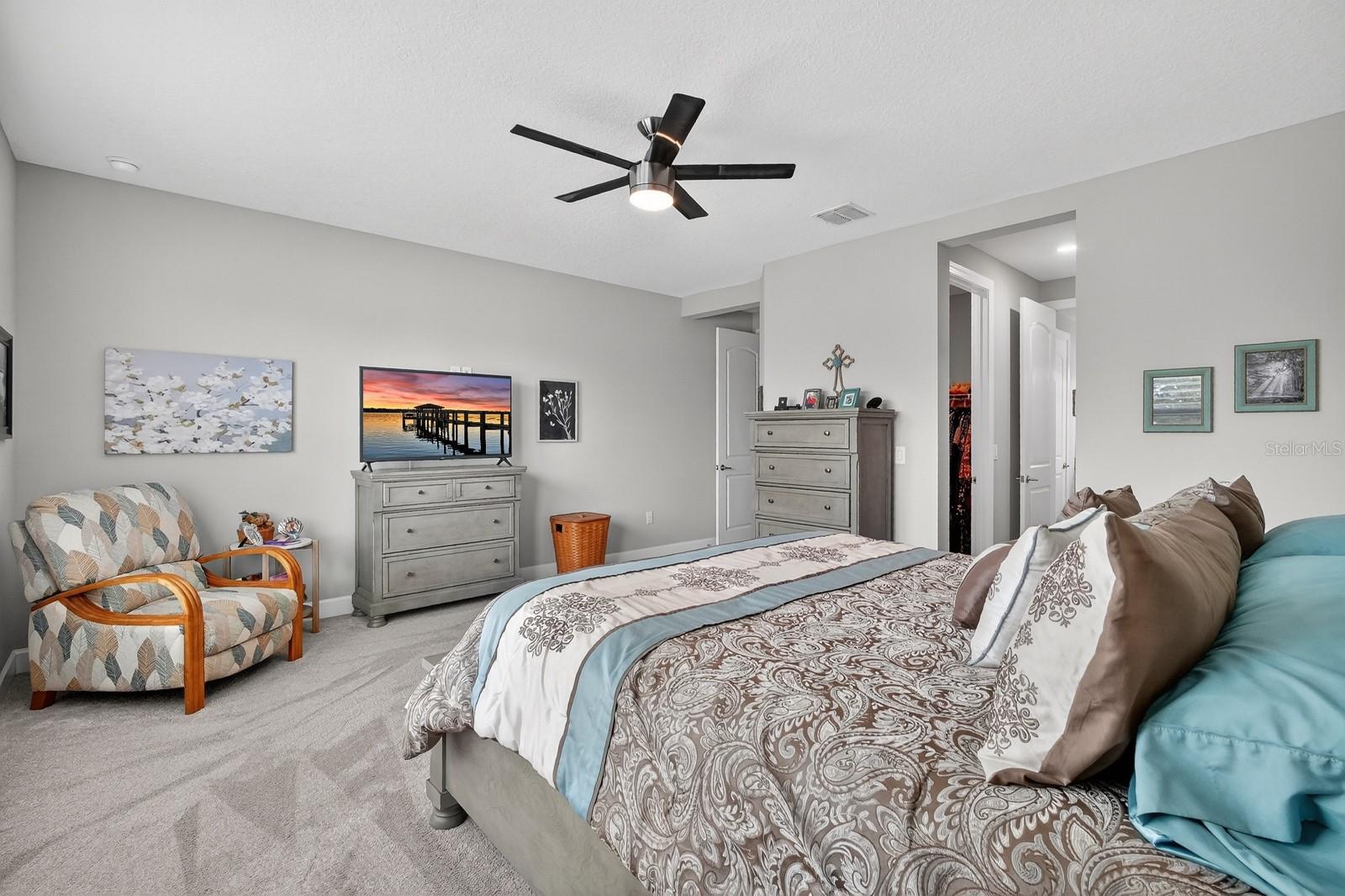 THE GROVE AT BANNON LAKES - Residential