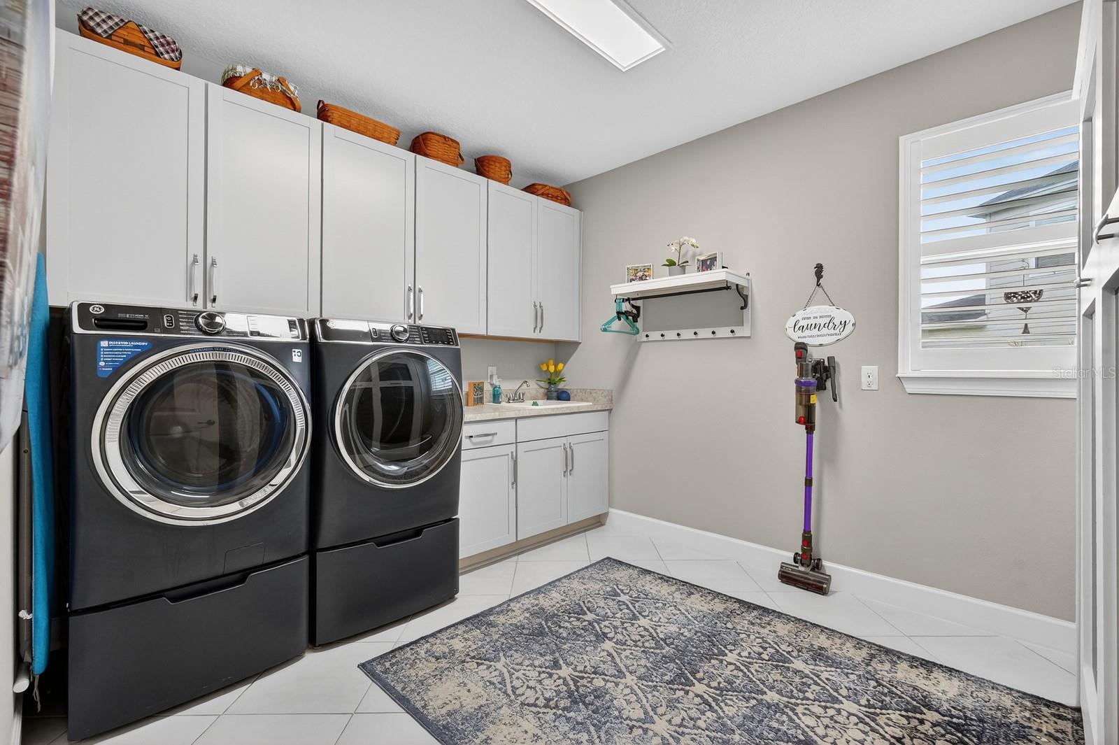 THE GROVE AT BANNON LAKES - Residential