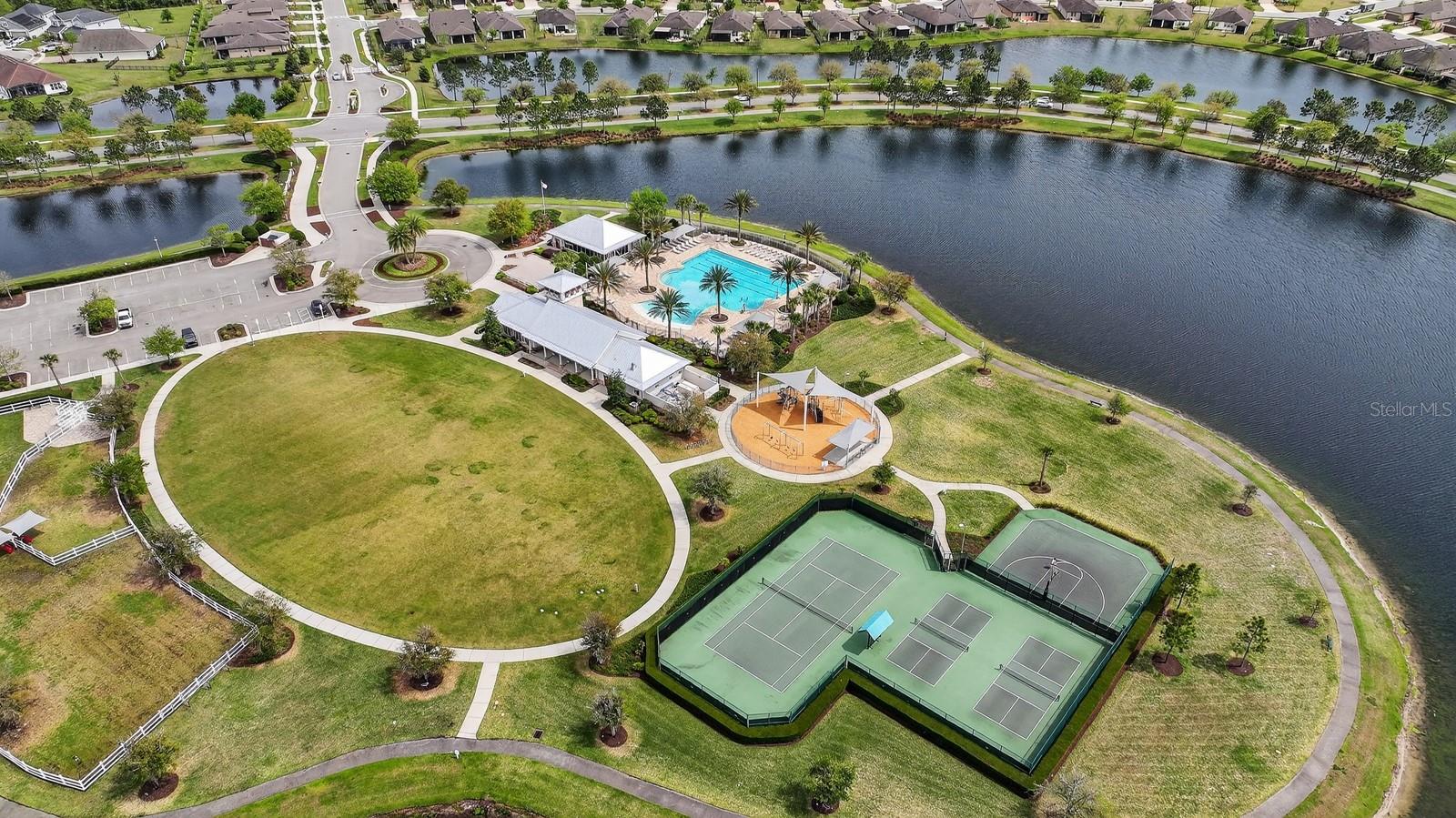 THE GROVE AT BANNON LAKES - Residential