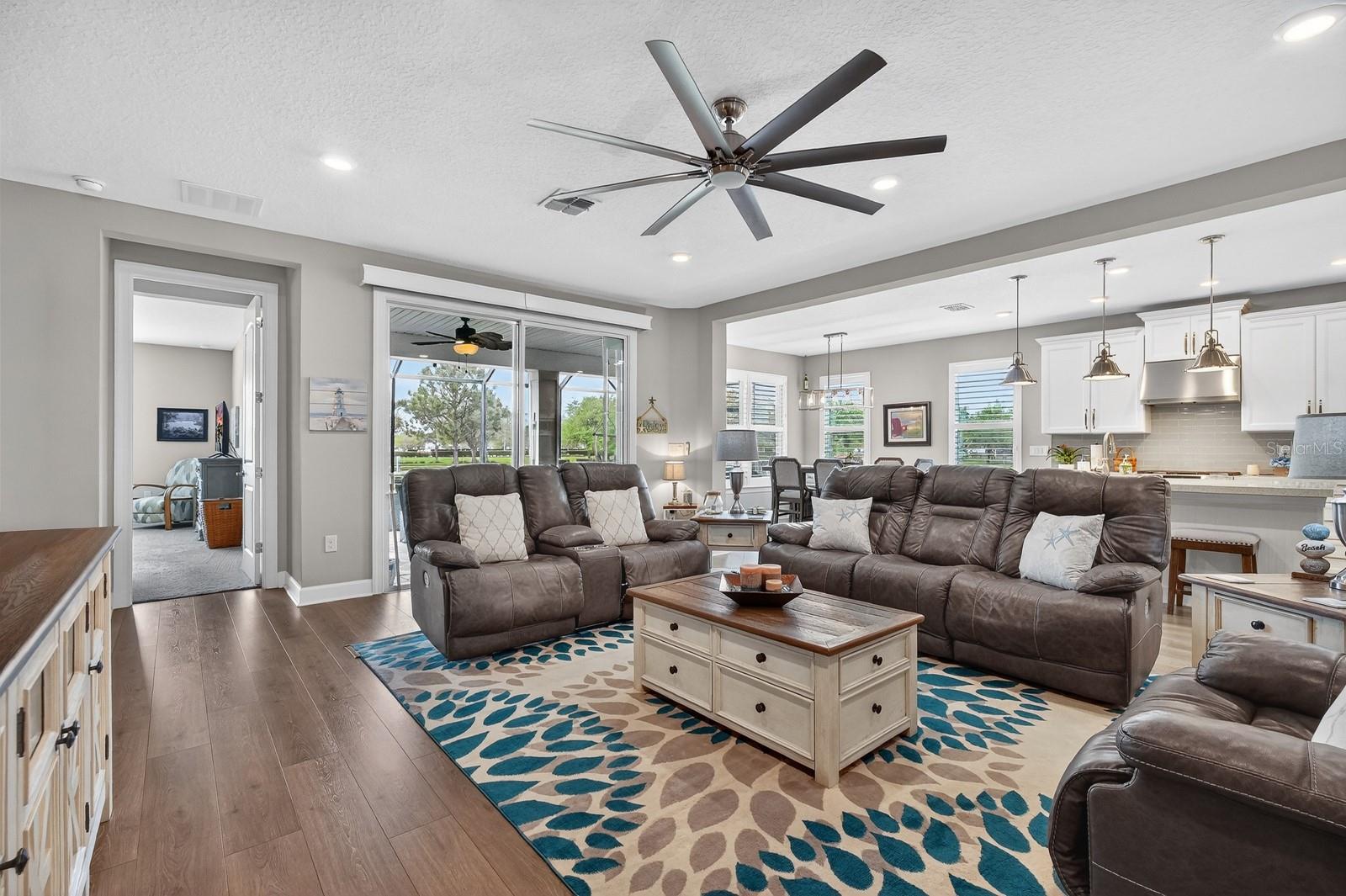 THE GROVE AT BANNON LAKES - Residential