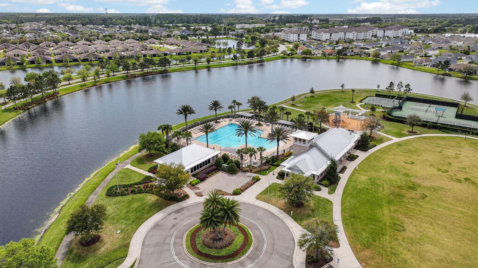 THE GROVE AT BANNON LAKES - Residential