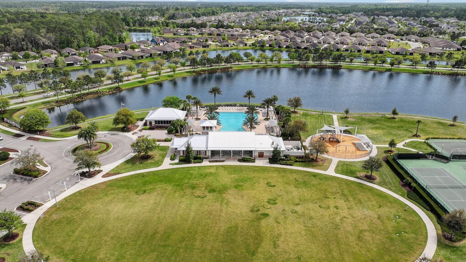 THE GROVE AT BANNON LAKES - Residential