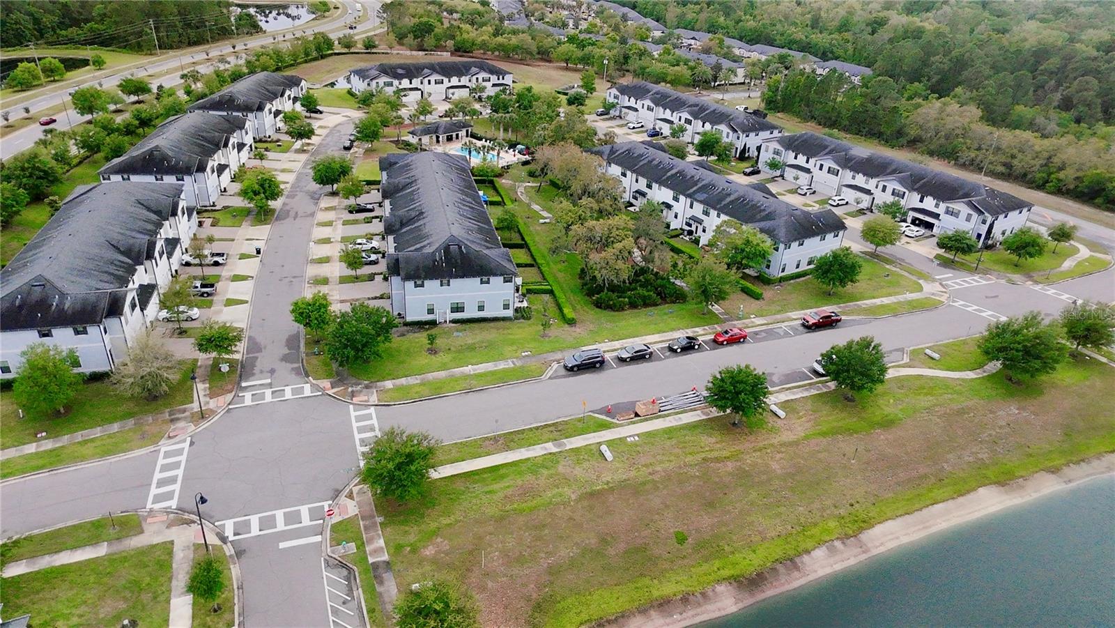 TRAILS/MOSS PARK - Residential