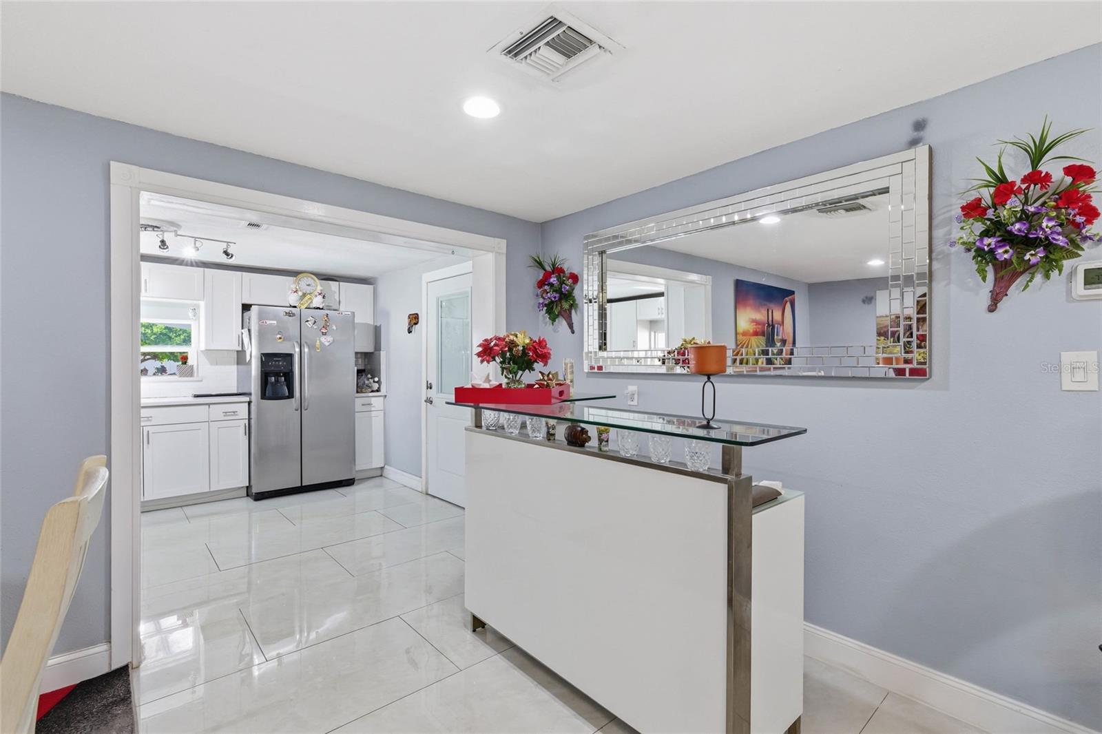 LAKEWOOD VILLAS - Residential