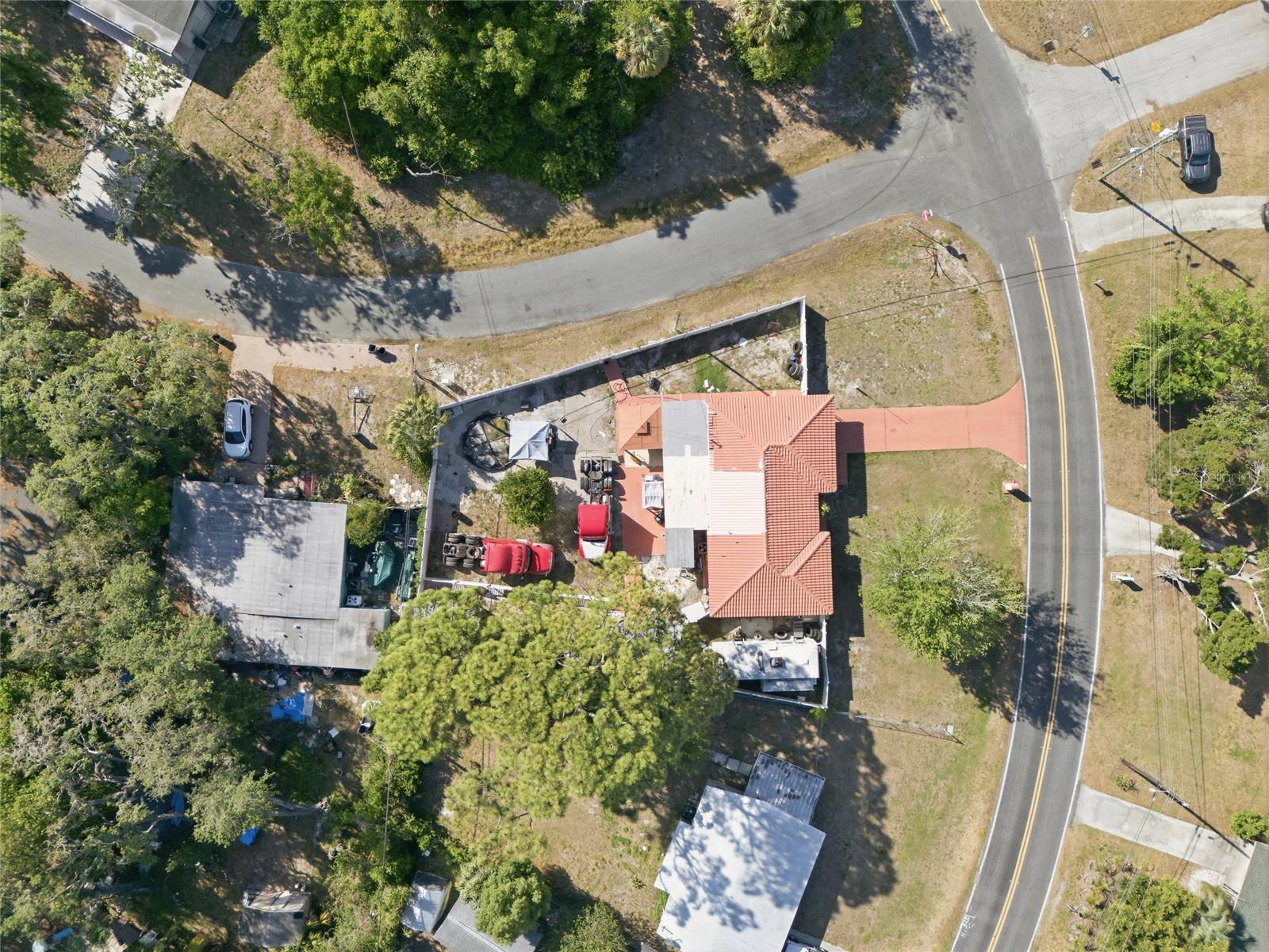 LAKEWOOD VILLAS - Residential