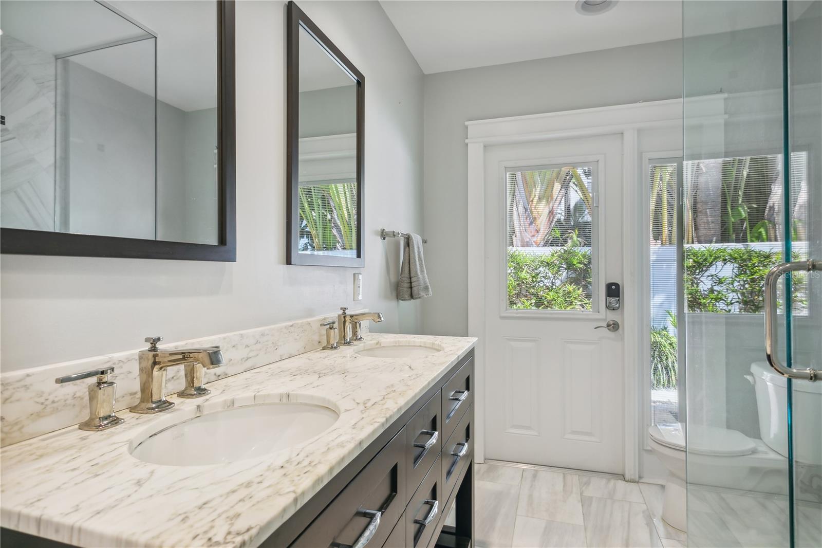 SNELL ISLE BRIGHTWATERS UNIT G - Residential