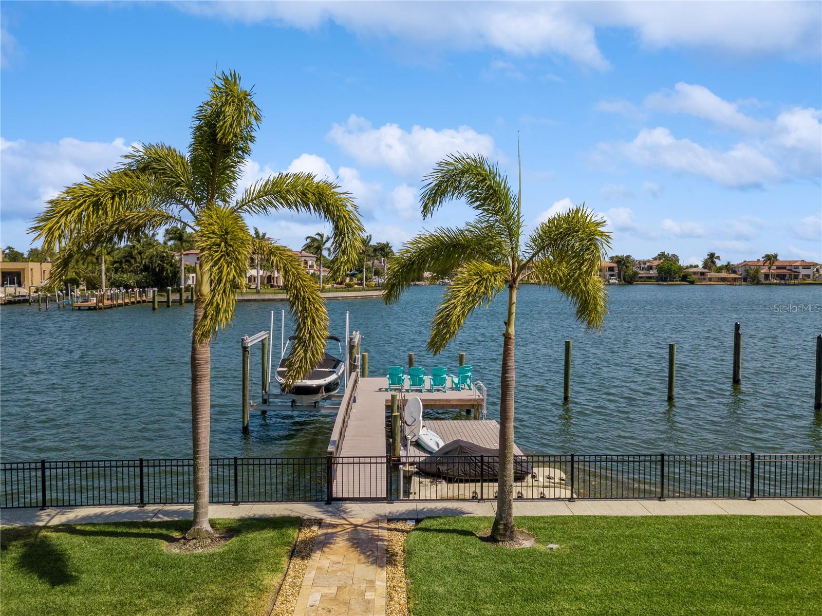 SNELL ISLE BRIGHTWATERS UNIT G - Residential