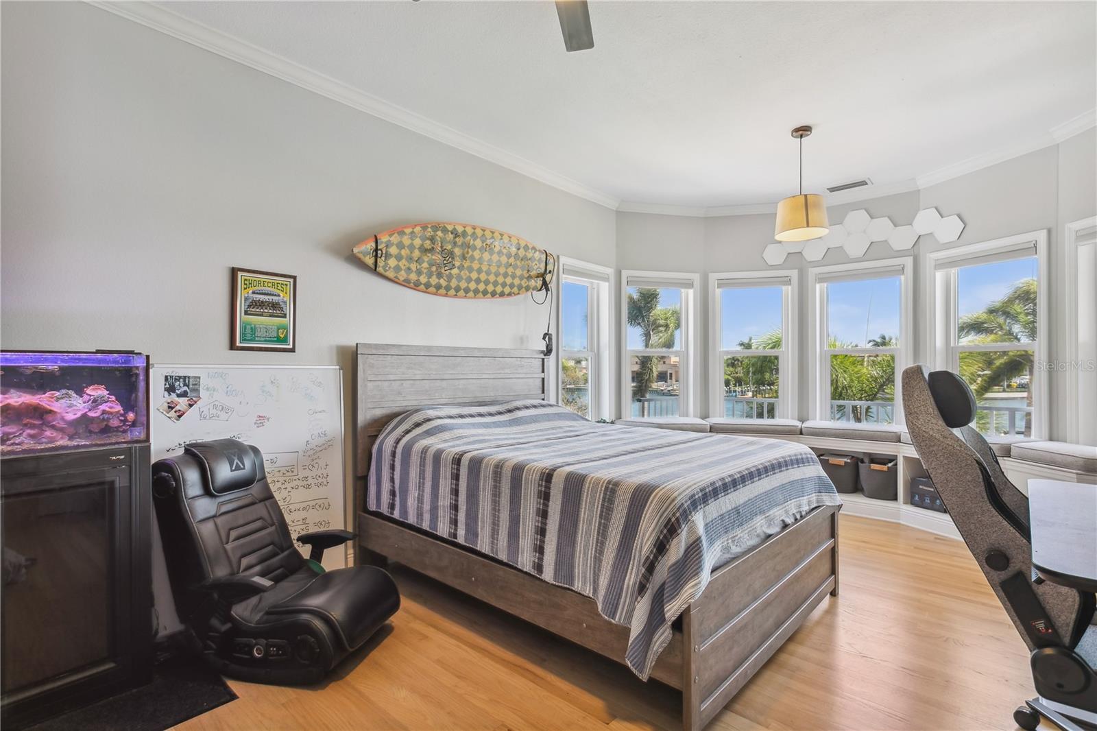 SNELL ISLE BRIGHTWATERS UNIT G - Residential