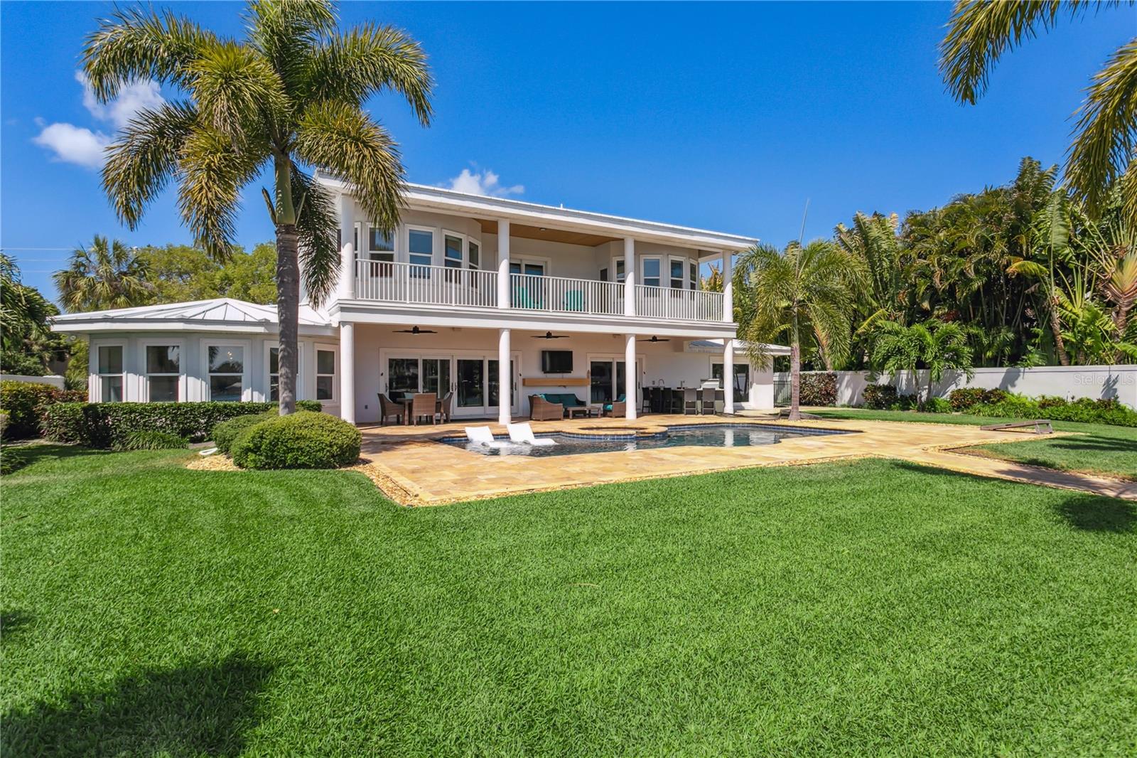 SNELL ISLE BRIGHTWATERS UNIT G - Residential