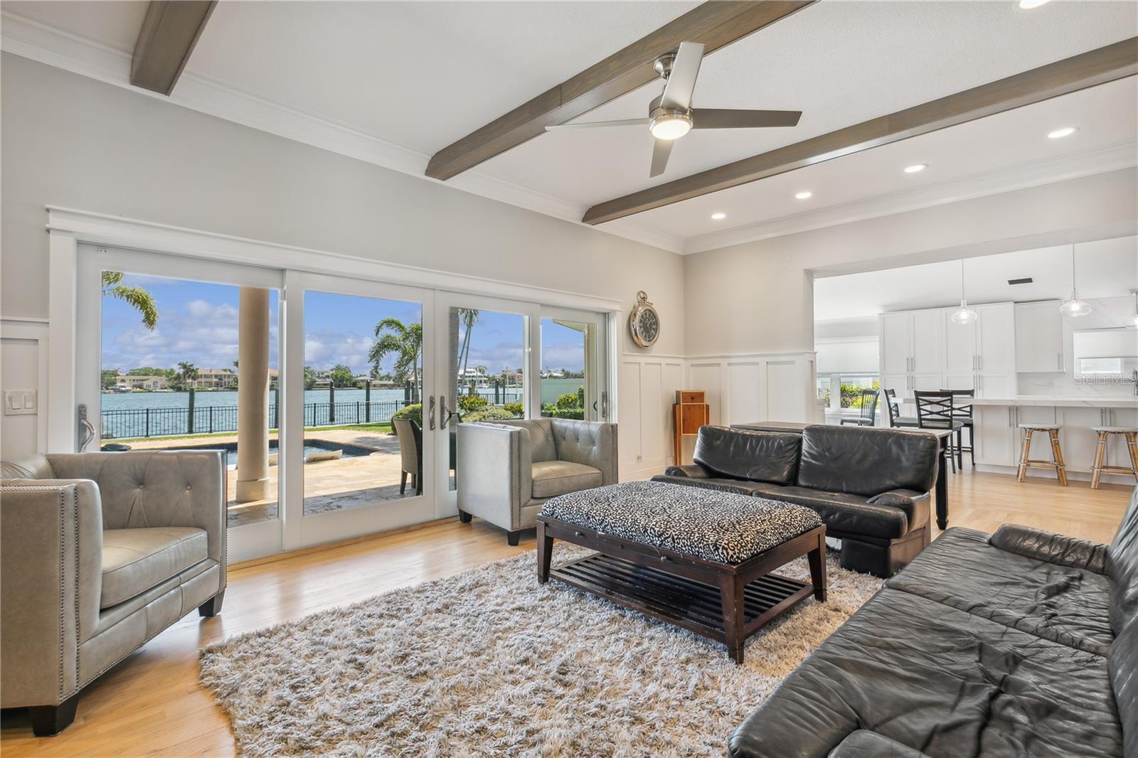 SNELL ISLE BRIGHTWATERS UNIT G - Residential