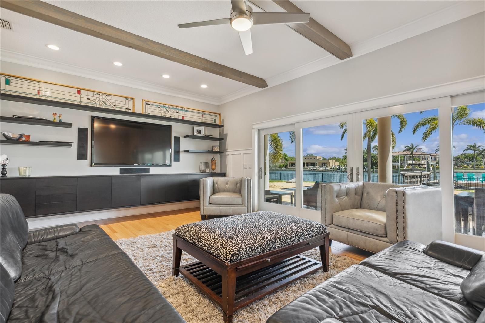 SNELL ISLE BRIGHTWATERS UNIT G - Residential