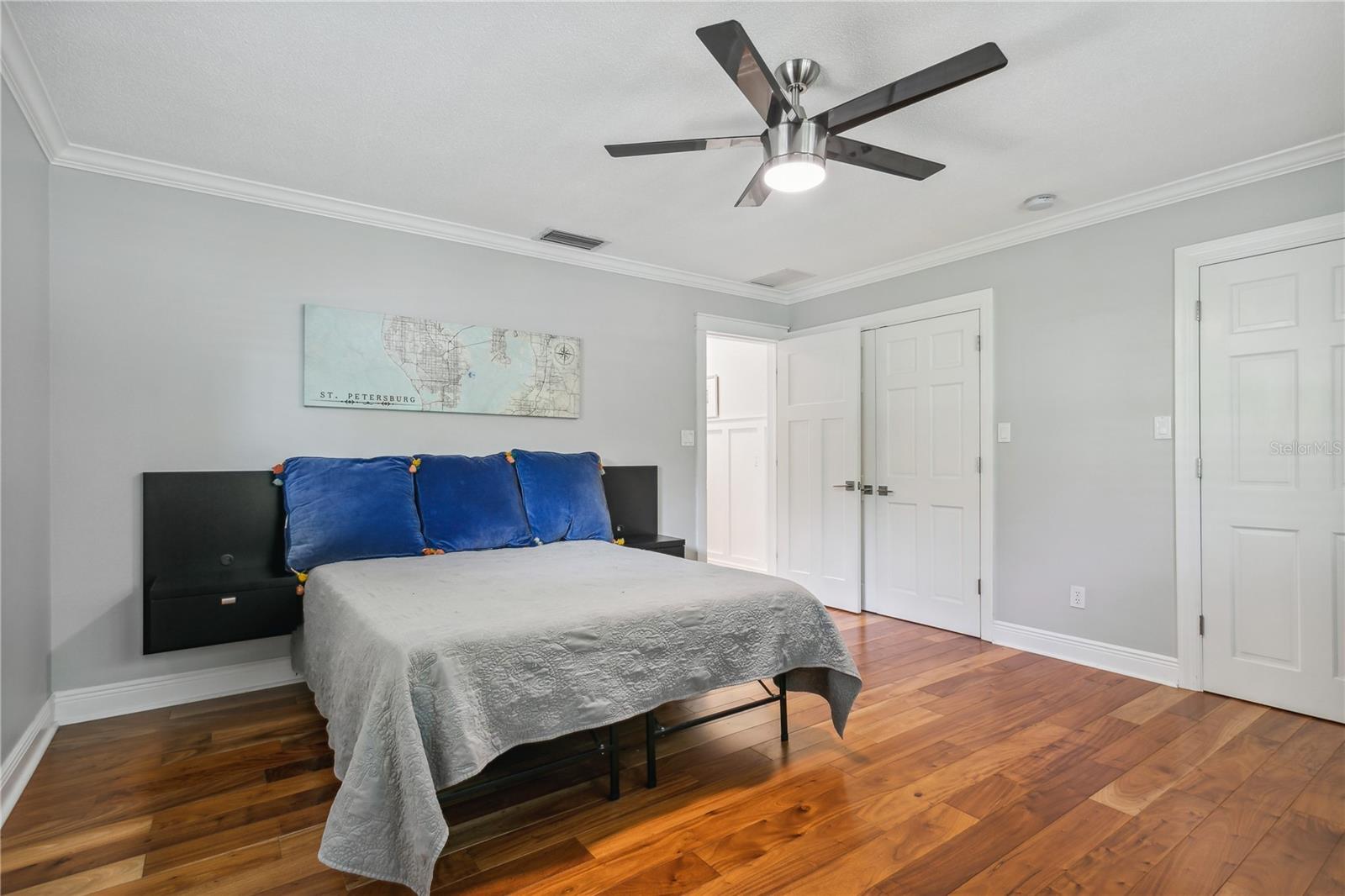 SNELL ISLE BRIGHTWATERS UNIT G - Residential