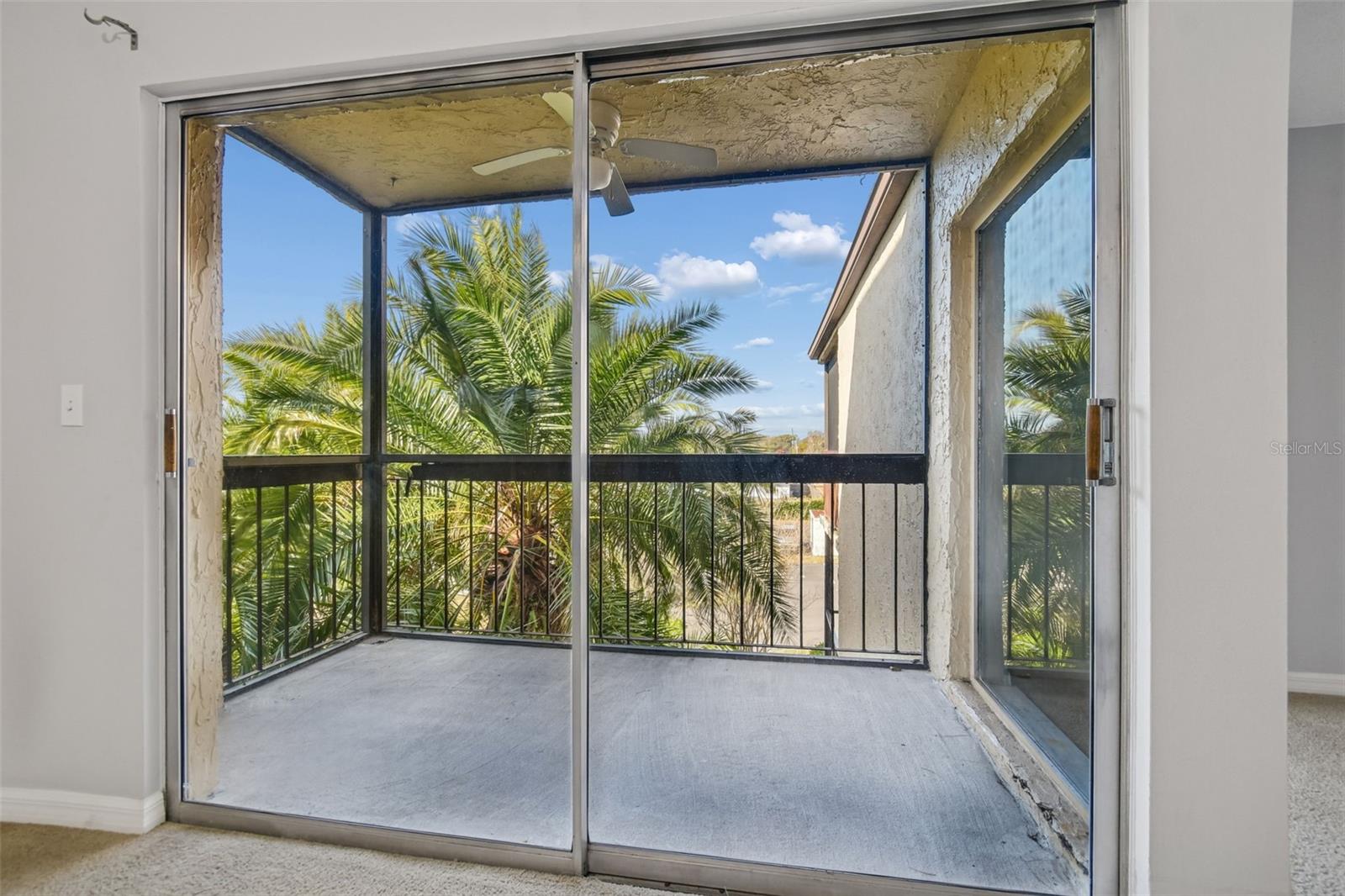 KIMBERLEA CONDO 02 - Residential