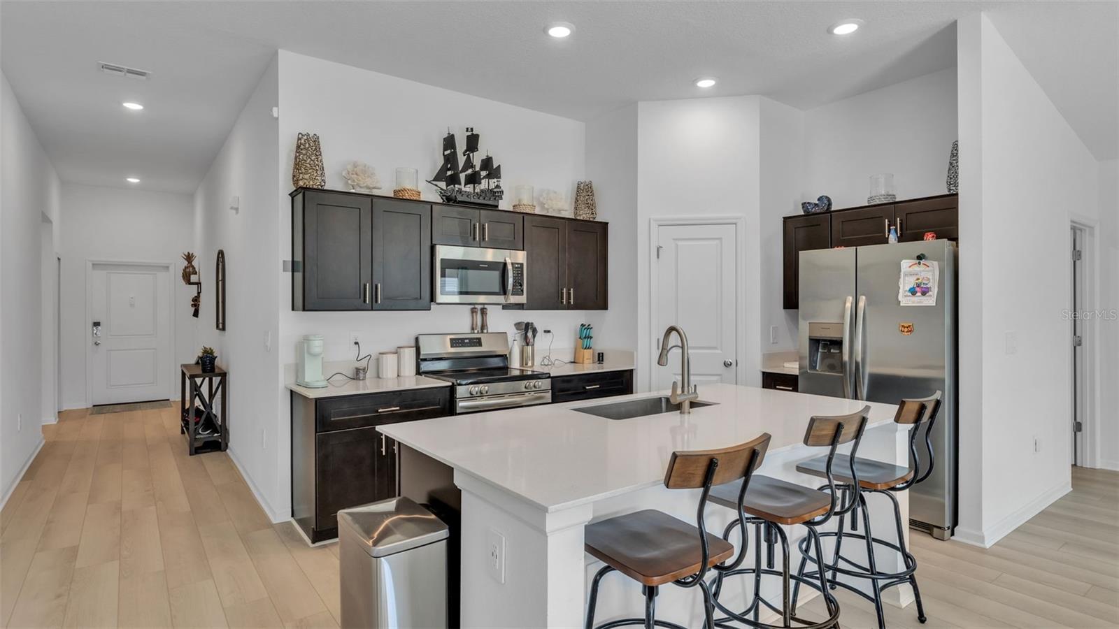 RANCHES/LK MCLEOD II - Residential