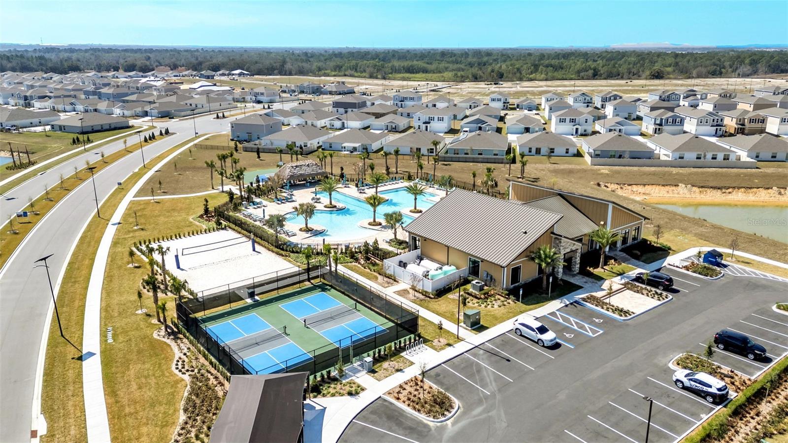 RANCHES/LK MCLEOD II - Residential