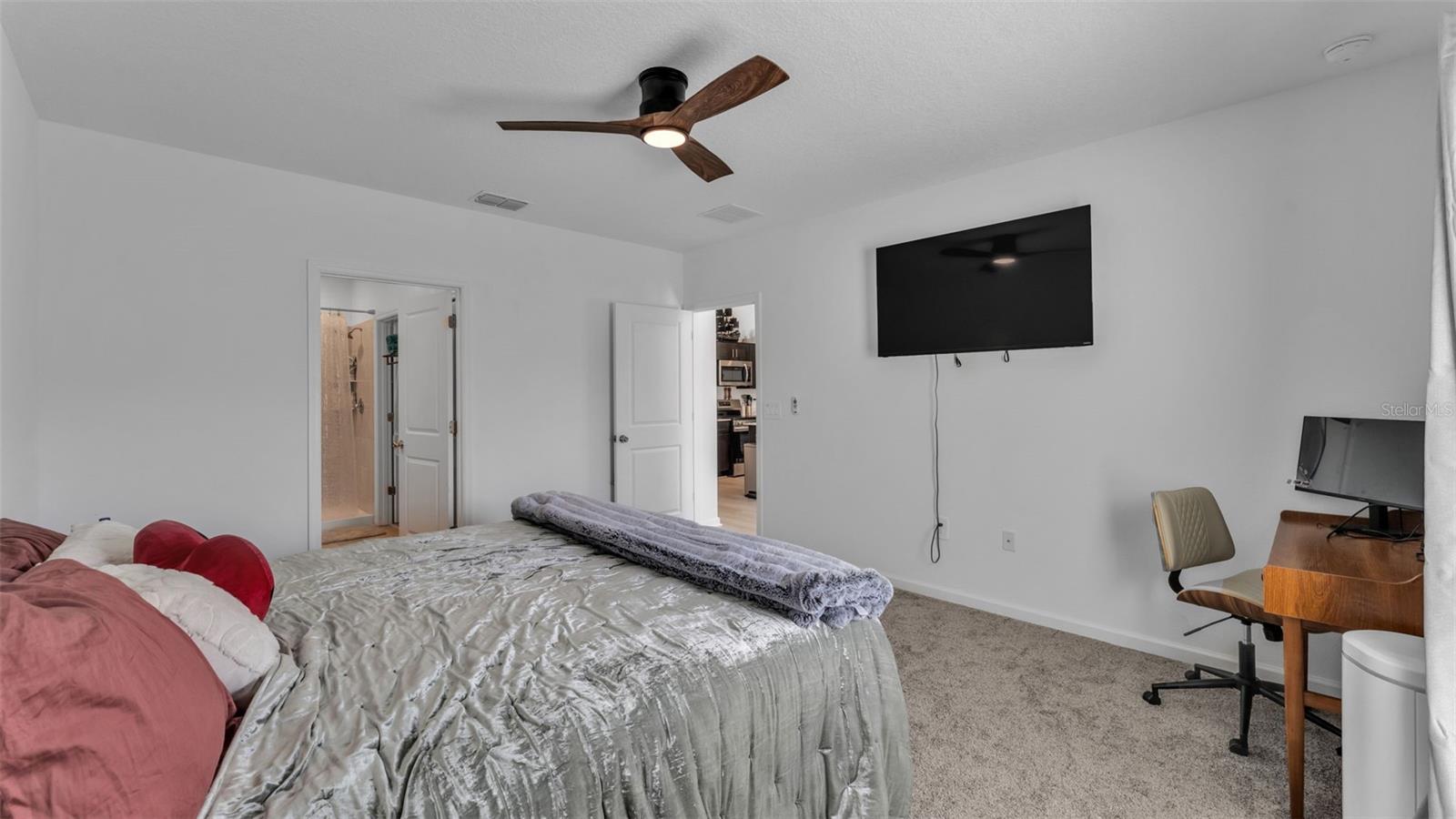 RANCHES/LK MCLEOD II - Residential