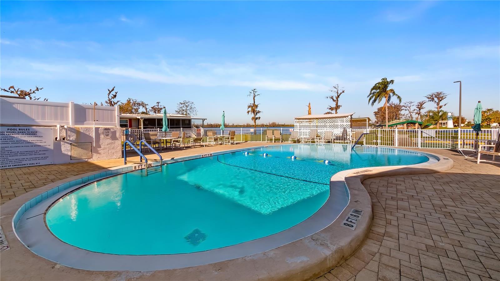 CLERMONT EMERALD LAKES CO-OP LT 01 - Residential