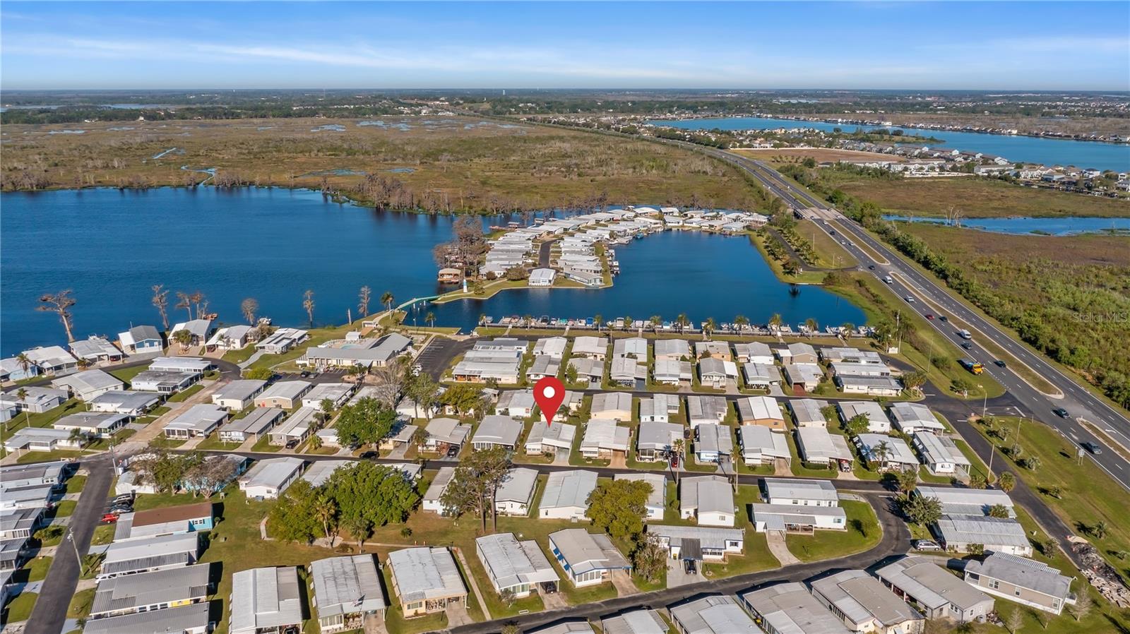 CLERMONT EMERALD LAKES CO-OP LT 01 - Residential