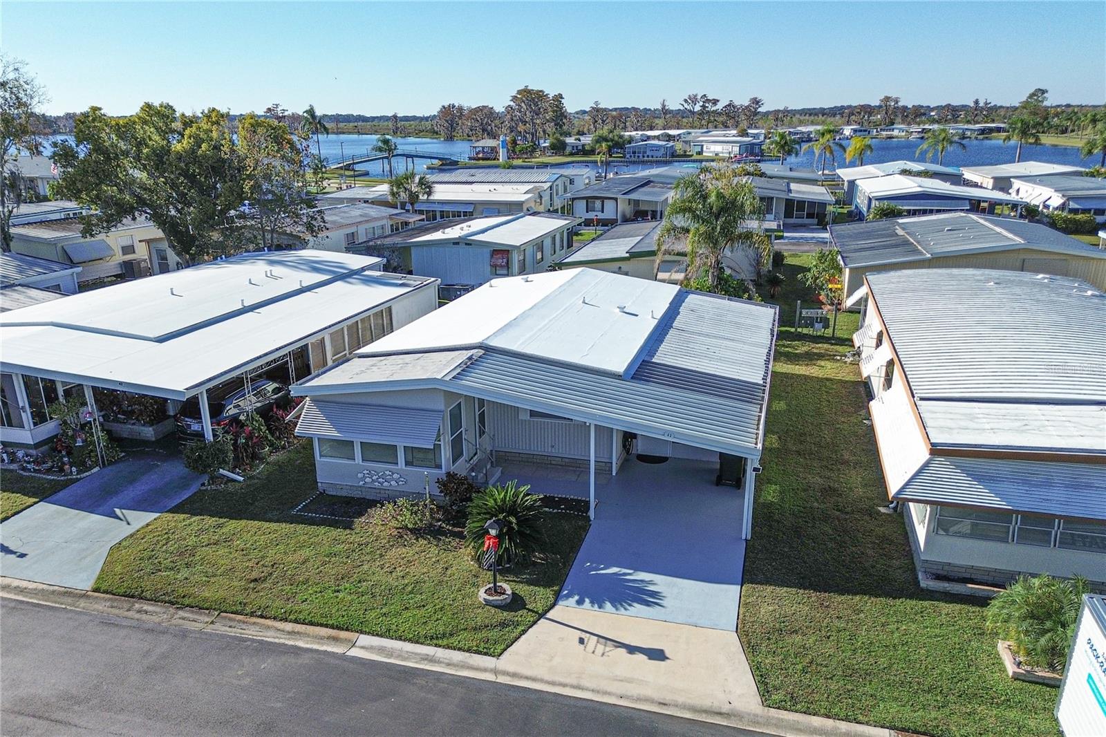 CLERMONT EMERALD LAKES CO-OP LT 01 - Residential