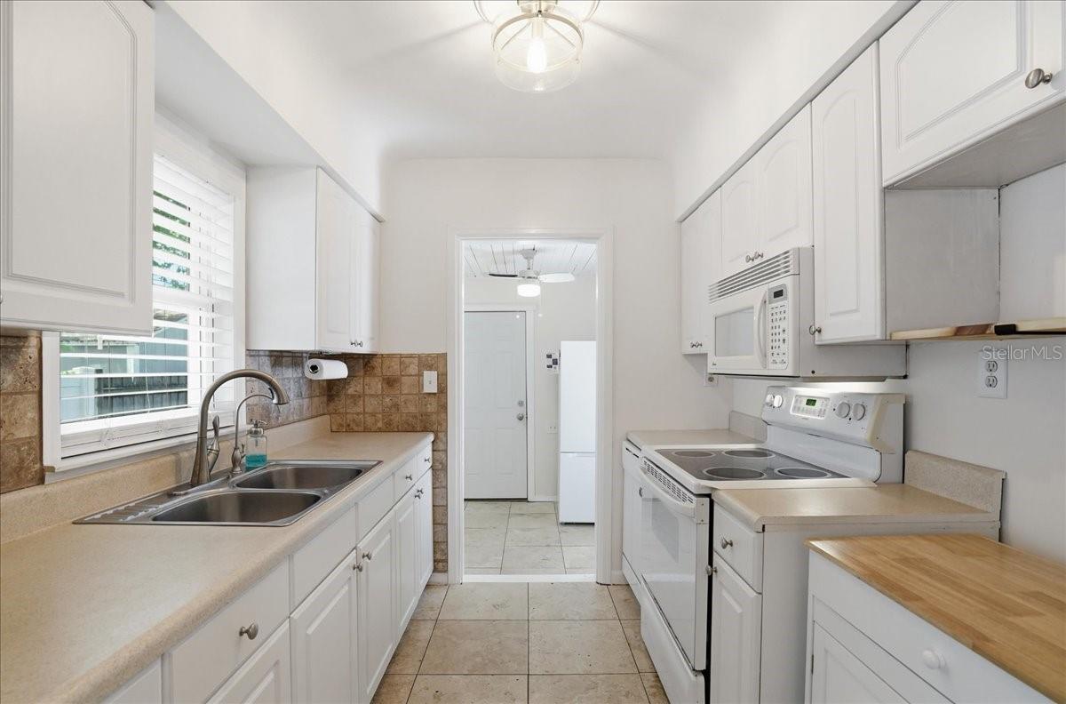 KENWOOD SUB ADD - Residential