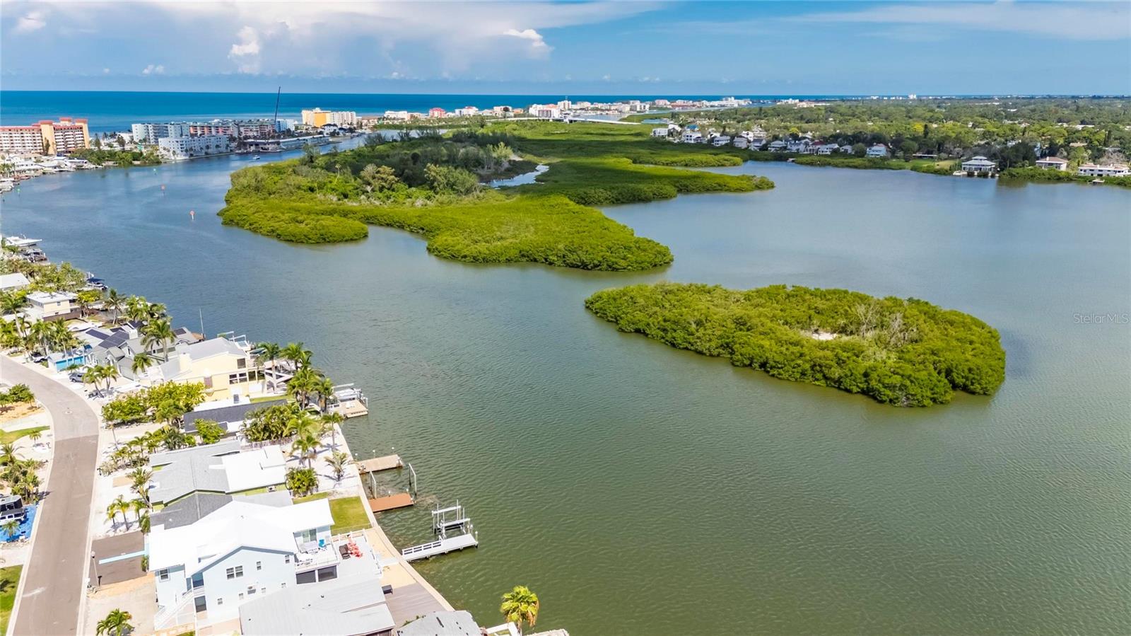 SURFSIDE SUB 4 - Residential