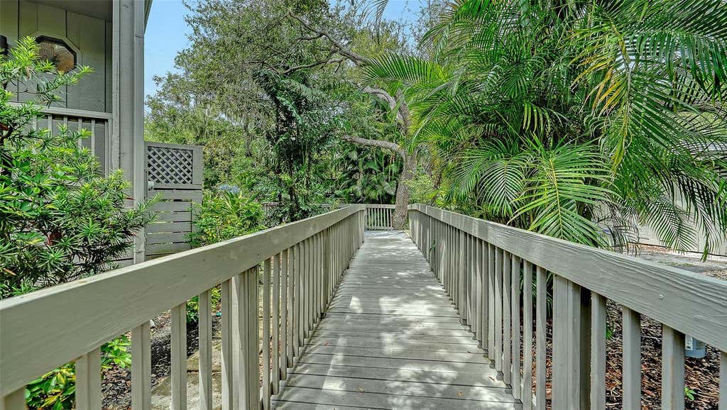 Photo of 1372 Landings Point #28, Sarasota, FL 34231 (MLS # A4703532)