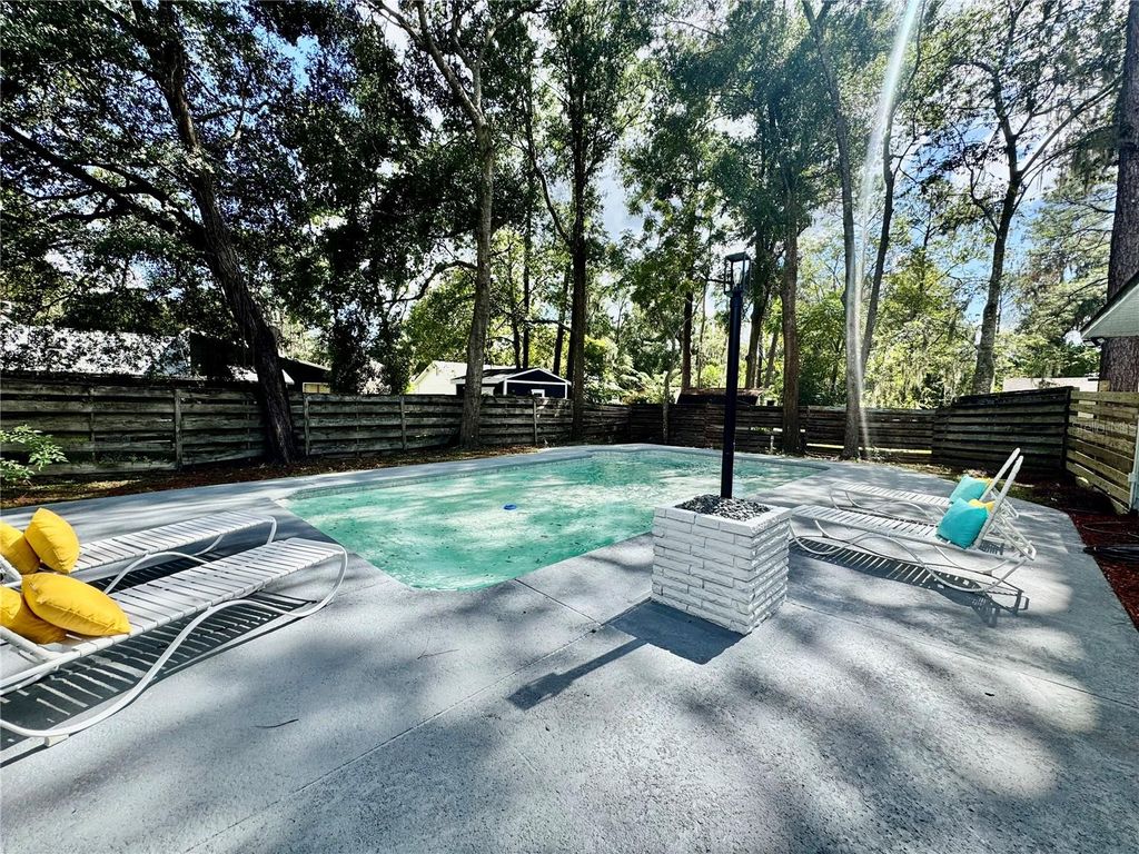 Photo of 5407 SW 82nd Terrace, Gainesville, FL 32608 (MLS # GC534606)