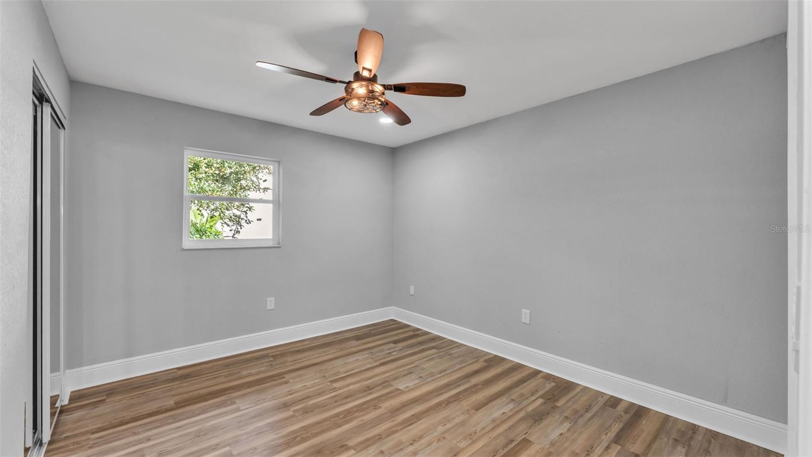 CHRISTINA SHORES - Residential