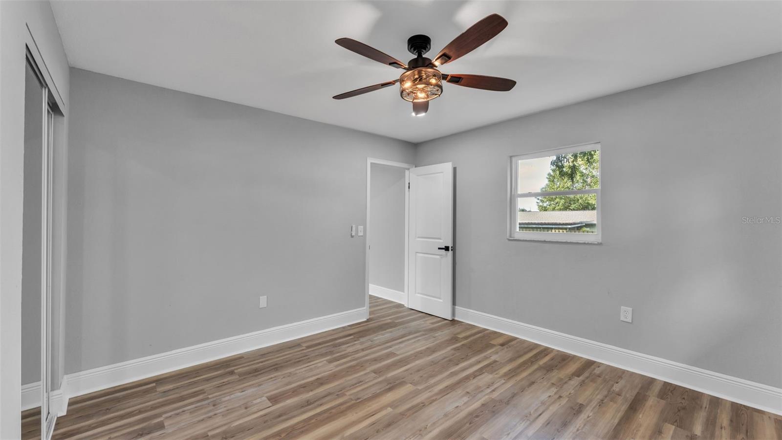 CHRISTINA SHORES - Residential