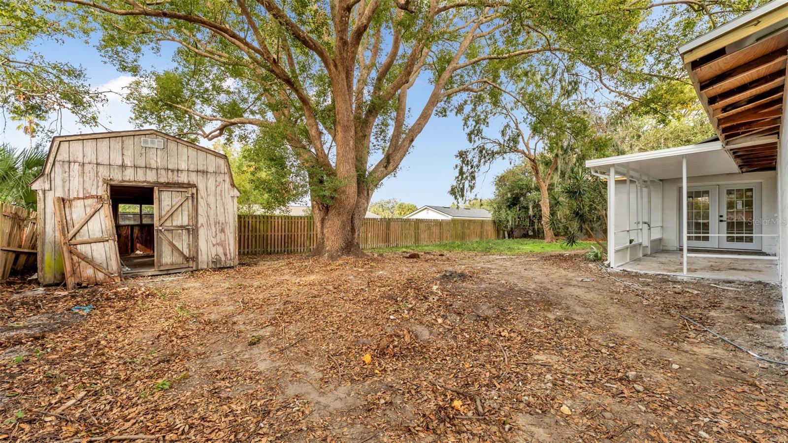 CHRISTINA SHORES - Residential