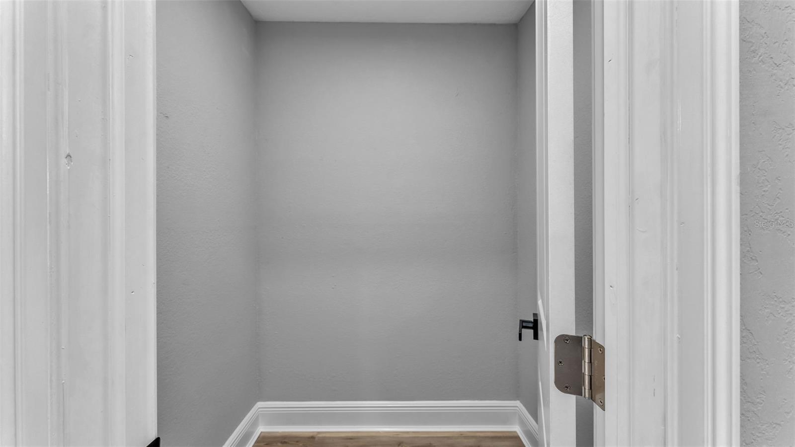 CHRISTINA SHORES - Residential