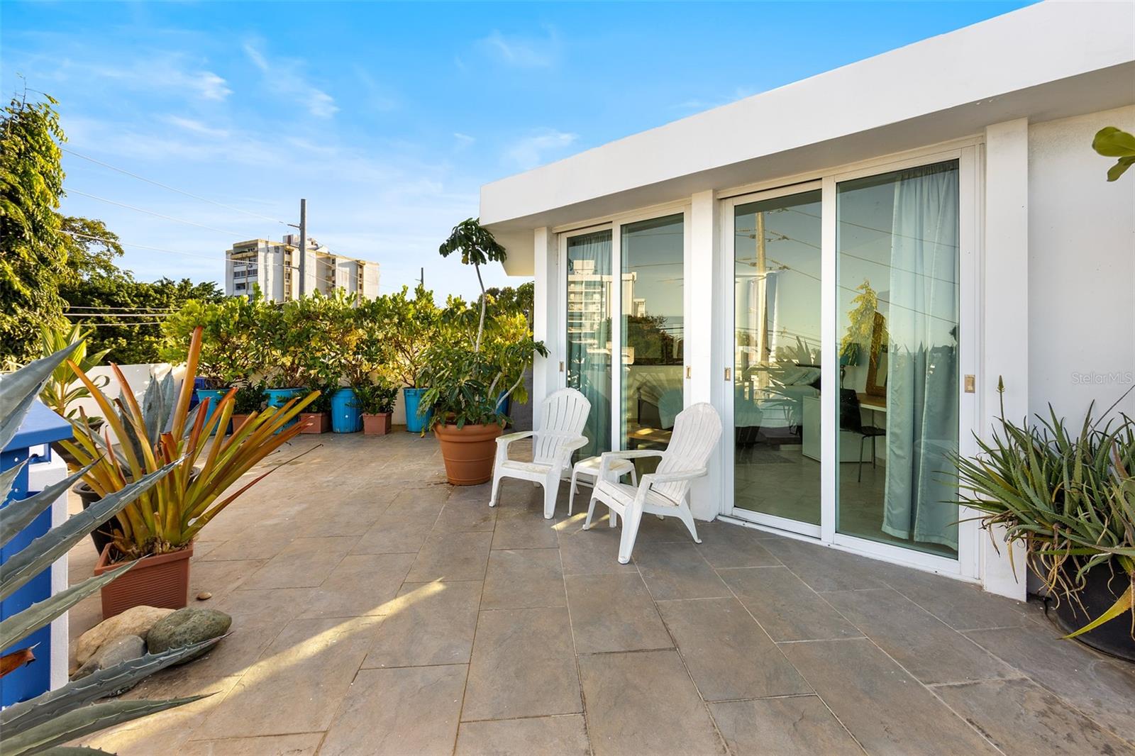 MONTEFLORES DEV - Residential Income