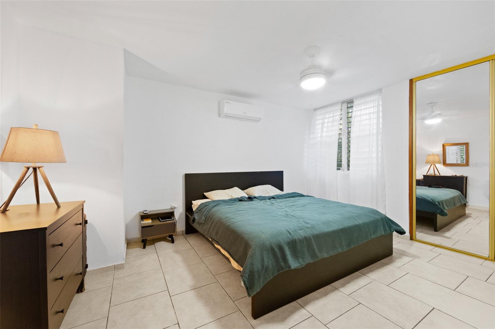 MONTEFLORES DEV - Residential Income