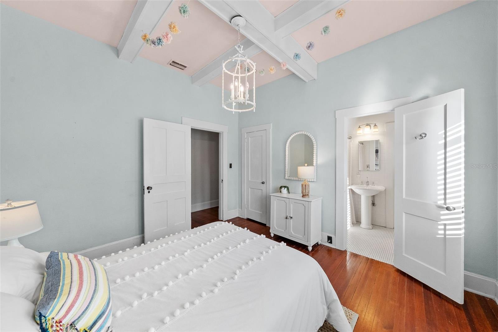 WEST HYDE PARK - Residential