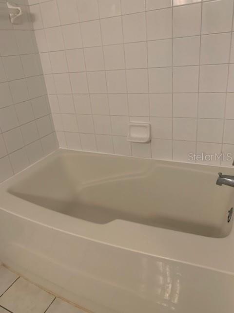 AZUR/METROWEST - Residential Lease