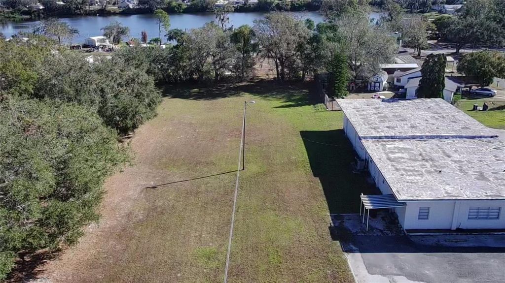 Photo of 0 6th Street, Mulberry, FL 33860 (MLS # L4949687)